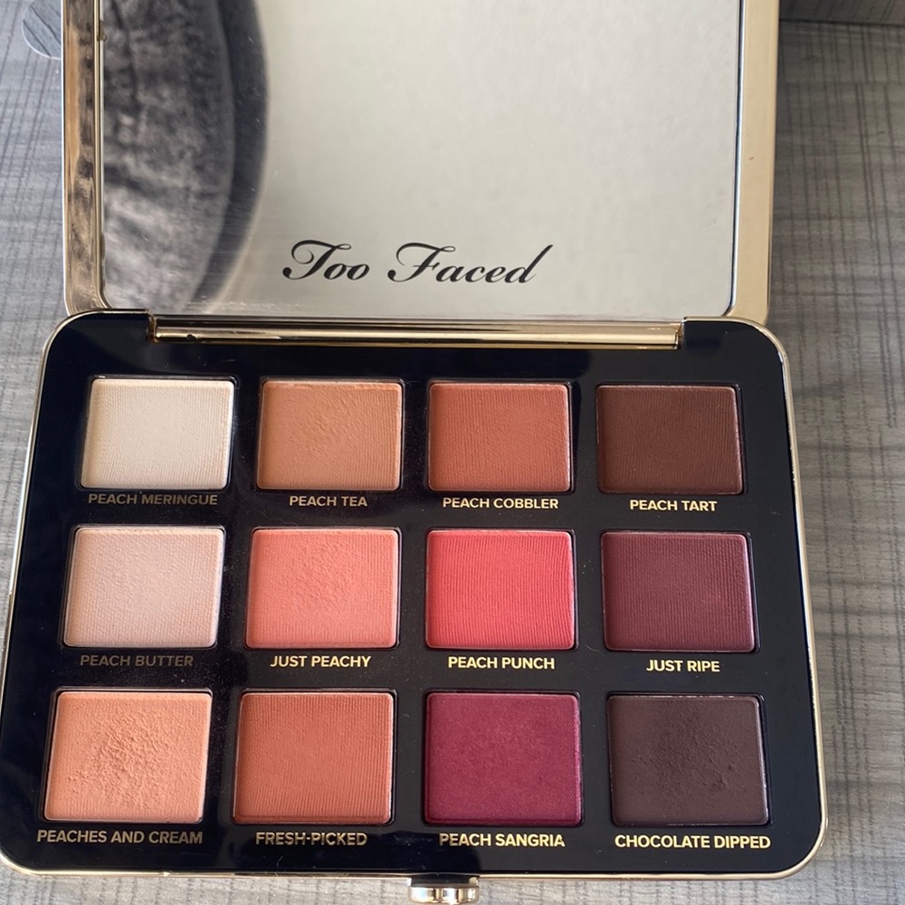 Too Faced Eyeshadow Palette